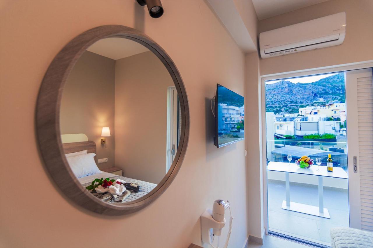 Vakakis Family Luxury Studios 2 Palaiochora Ngoại thất bức ảnh