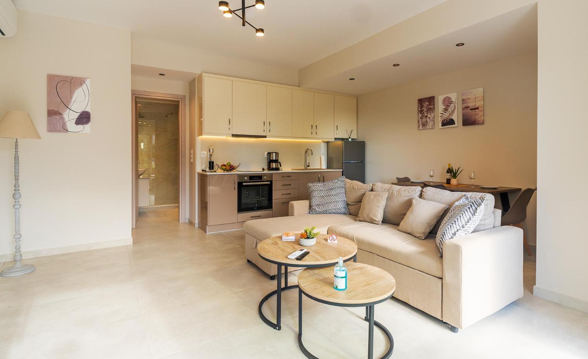 Vakakis Family Luxury Studios 2 Palaiochora Ngoại thất bức ảnh