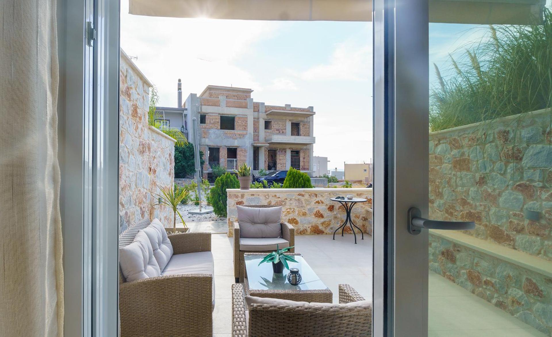 Vakakis Family Luxury Studios 2 Palaiochora Ngoại thất bức ảnh